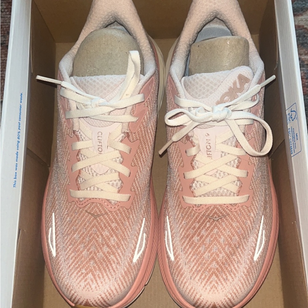 Hoka Clifton 9 Women's Running Shoes in Sandstone/Cream Size 8.5 - Picture 6 of 6